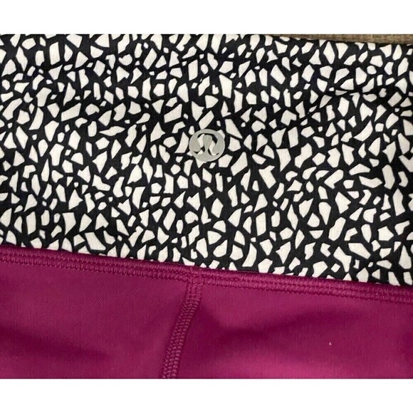 NWT LULULEMON WUNDER UNDER PANT III RVS LUON MID RISE LEGGINGS 2 NEW REVERSIBLE - Picture 16 of 16